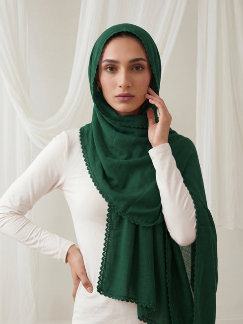 Noor Lace Hijab - Evergreen