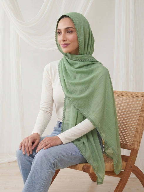 Noor Lace Hijab - Fern