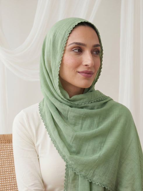 Noor Lace Hijab - Fern