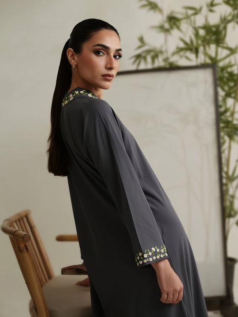 Warda Abaya