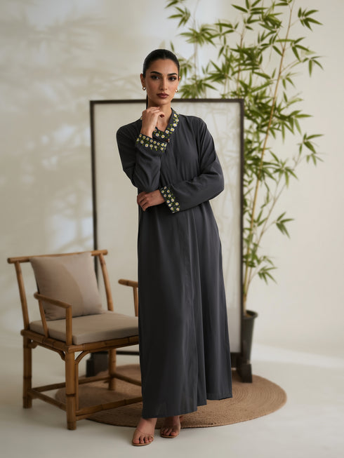 Warda Abaya