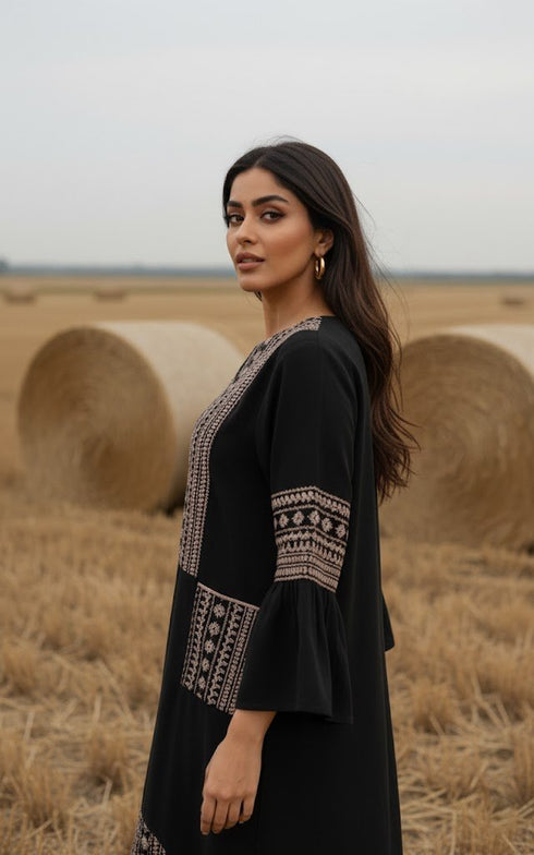 Hooriya Embroidered Black Abaya