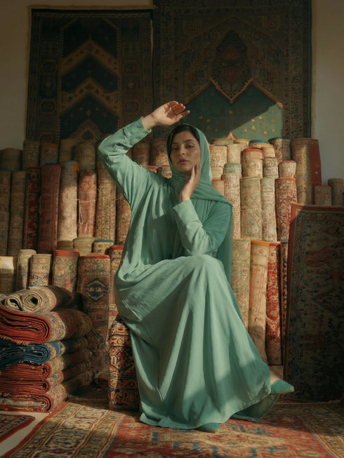 أميرة عبايا