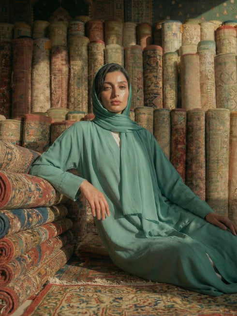 أميرة عبايا