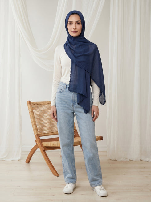 Noor Lace Hijab - Navy Blue