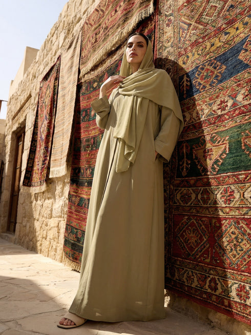 Manaal Abaya