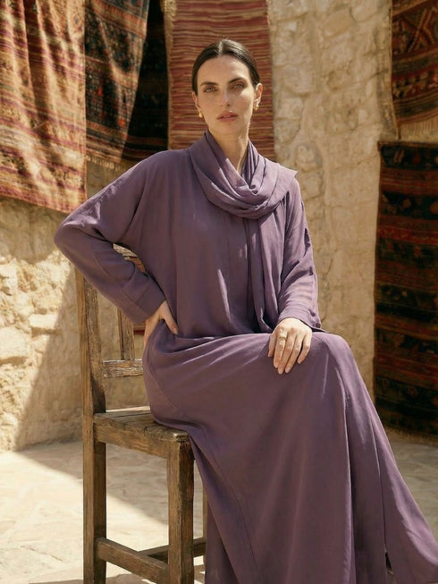 أميرة عبايا