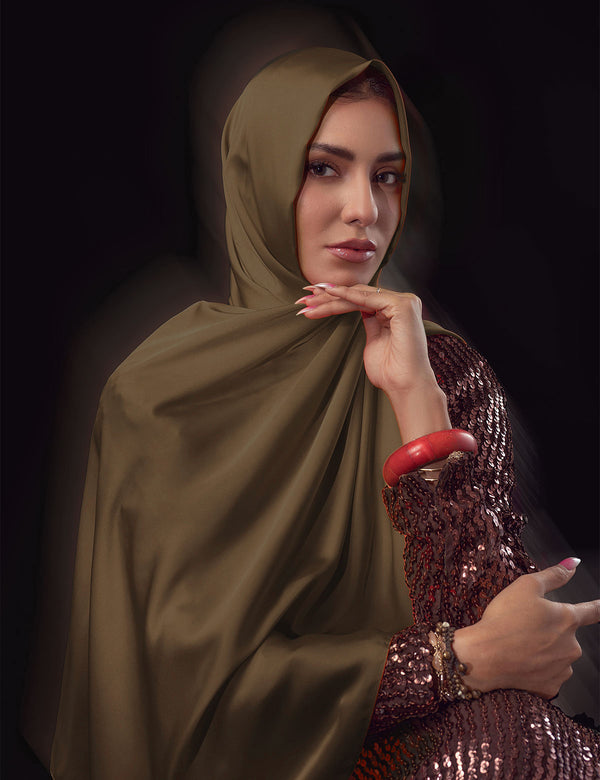 حرير الساتان - الفحمي