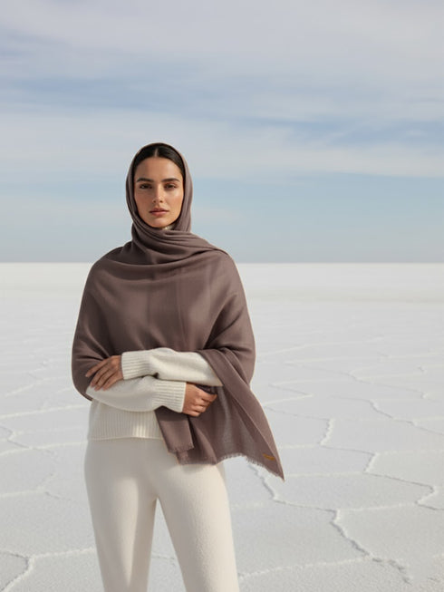 Vicuña Woolen Shawl - Espresso