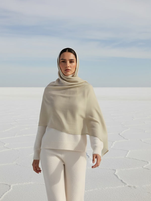 Vicuña Woolen Shawl - Greenish Beige