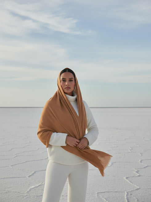 Vicuña Woolen Shawl - Bronze