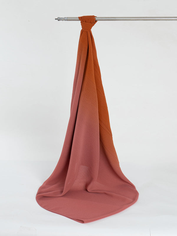 حجاب منقط ذهبي - بنفسجي