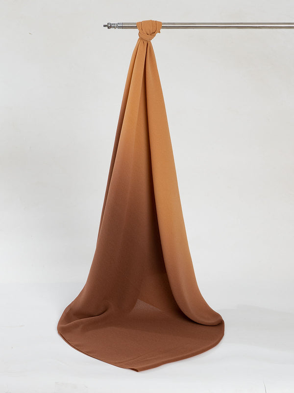 حجاب منقط ذهبي - بنفسجي