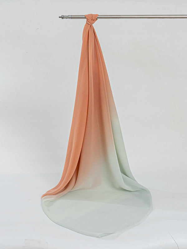 حجاب منقط ذهبي - بنفسجي