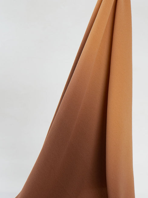 حجاب منقط ذهبي - بنفسجي