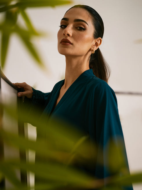 Talia Abaya