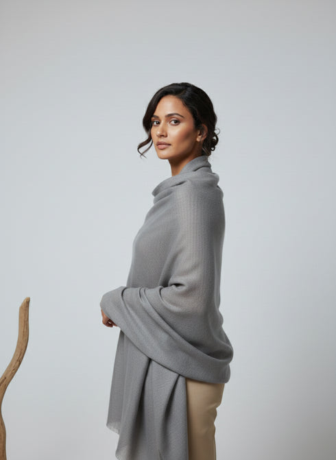 Veloria Wool Shawl - Light Grey